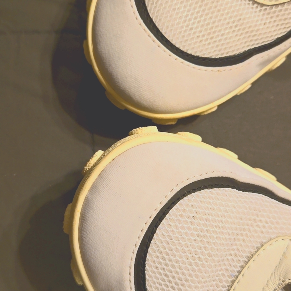 Chanel Calfskin Mesh Womens Logo Sneakers White - Picture 7 of 7